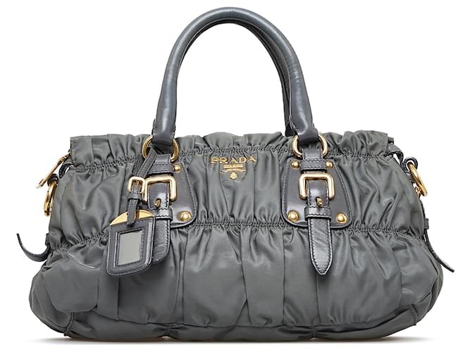 Prada Gray Tessuto Gaufre Tote Bag Grey Nylon Cloth ref.930063