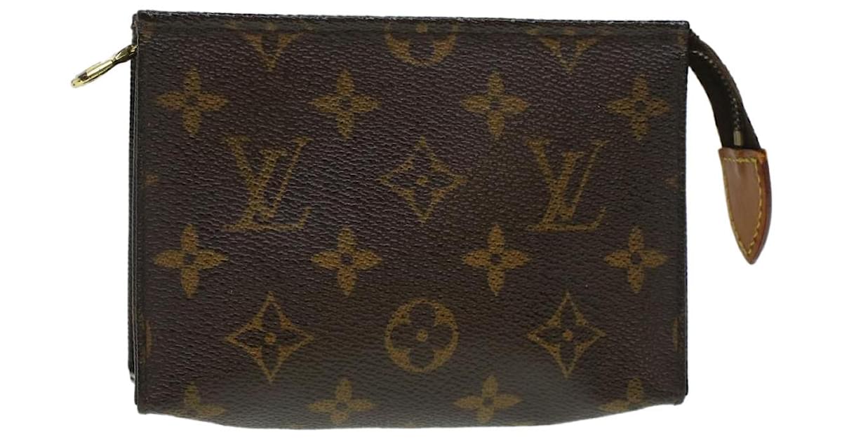 How to Louis Vuitton Toiletry 15 Crossbody Bag