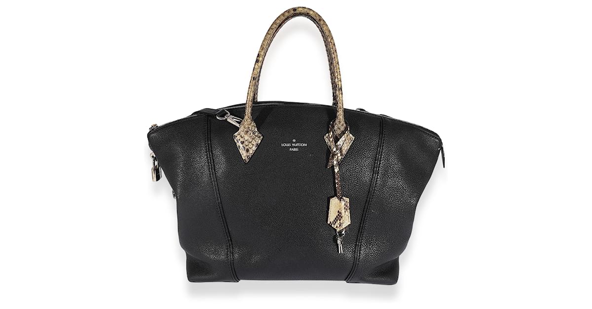 Louis Vuitton Soft Lockit Veau Cachemire MM Noir With Strap - US