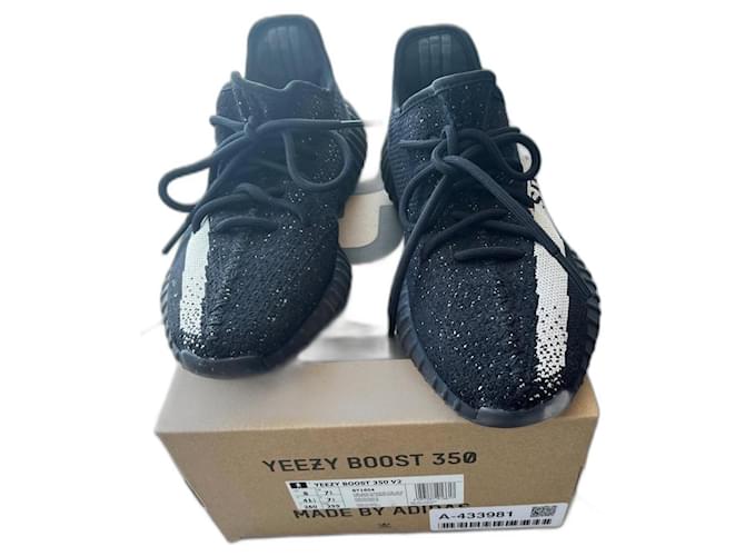 adi yeezy boost 350 v2