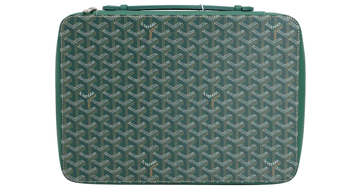 Goyard Universal Companion Portfolio Case in Green Coated Canvas Cloth  ref.935991 - Joli Closet