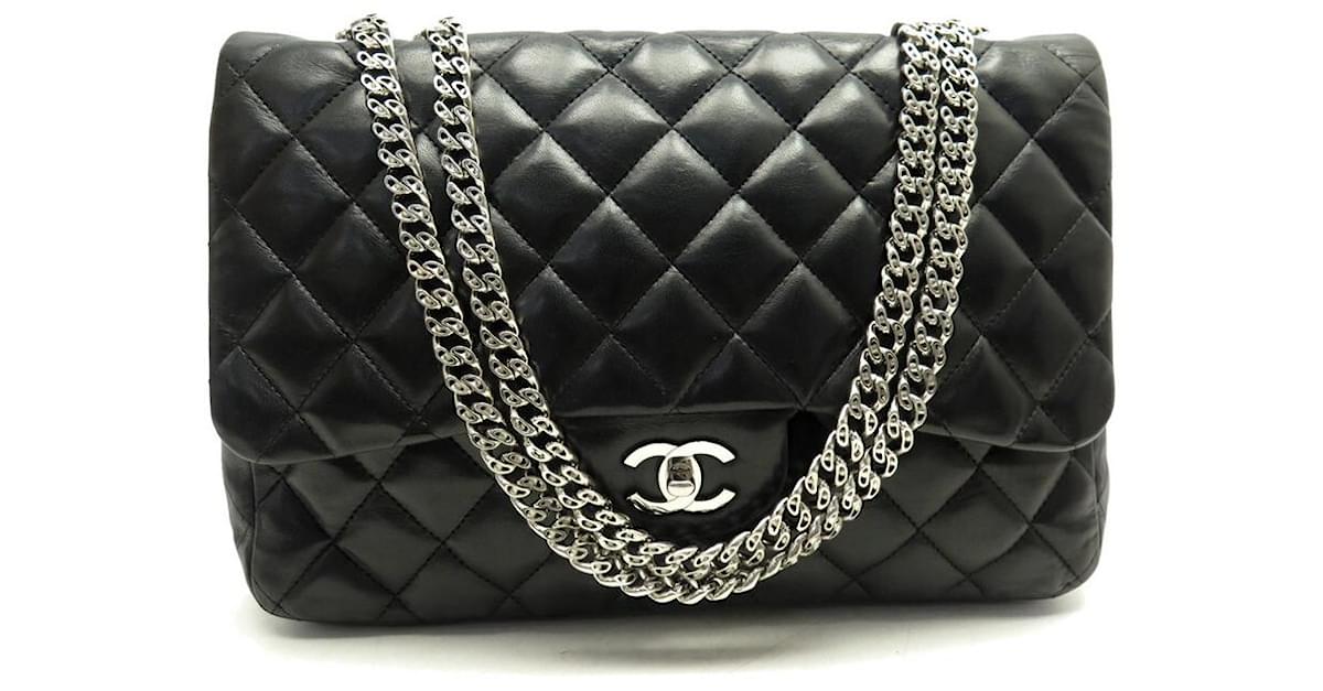 Sac Chanel Timeless/Classic in Blue Leather - 100093