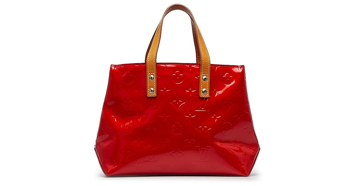 Louis Vuitton Red Monogram Vernis Reade PM QJB0D3MQRF005