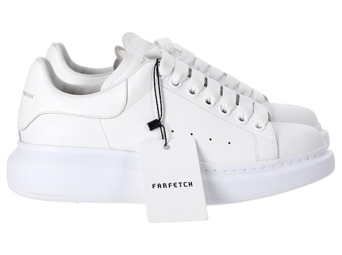 Alexander McQueen Oversized Sneakers in White calf leather Leather