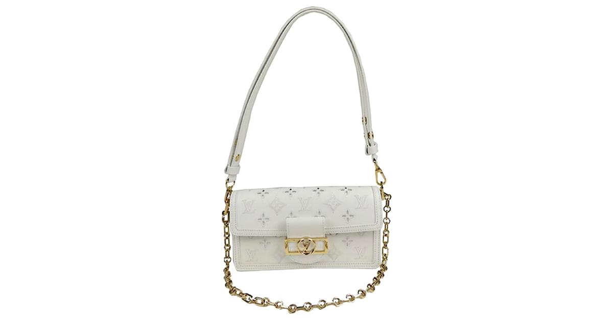 Louis Vuitton] Louis Vuitton Pochetle Ease MM Chain Shoulder