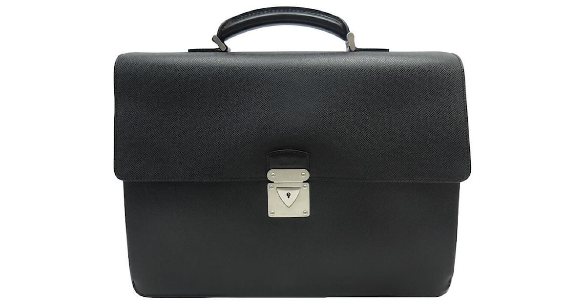 Louis Vuitton LOUS VUITTON BAG BAG NEO ROBUSTO M32659 TAIGA LEATHER  BRIEFCASE Black ref.956700 - Joli Closet
