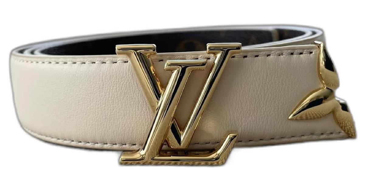 Louis Vuitton - LV reversible 30mm Belt on Designer Wardrobe