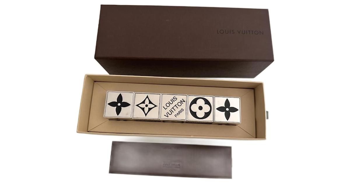 set boxes LOUIS VUITTON ( package)
