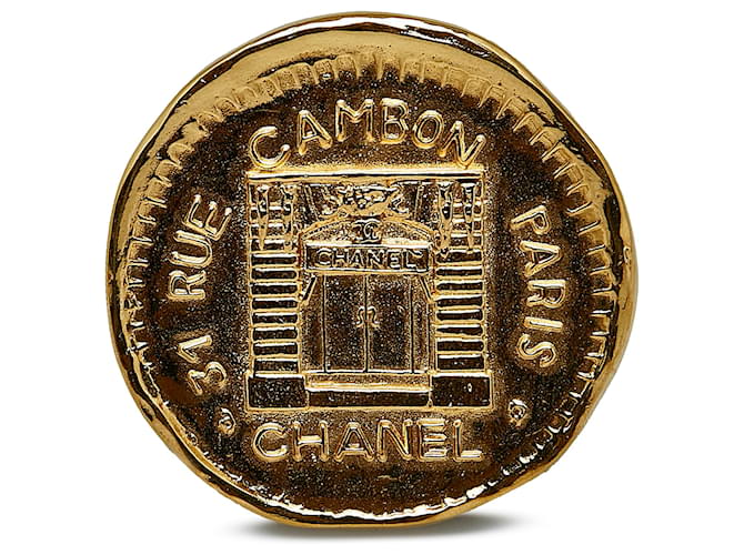 Broche Chanel bouton « 31 Rue Cambon Paris » — Plaqué or 24K
