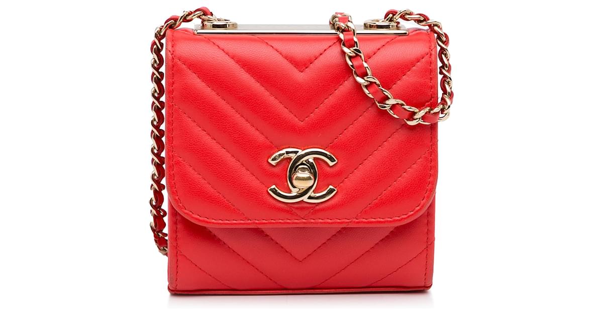 Chanel Red Mini Chevron Quilted Lambskin Trendy CC Chain Wallet