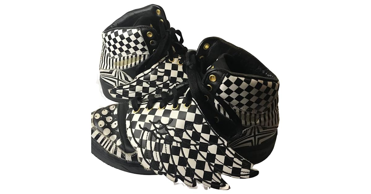 Adidas jeremy scott uomo marrone fashion