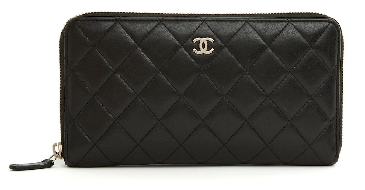Chanel Classic Timeless black mate Leather ref.965280 - Joli Closet