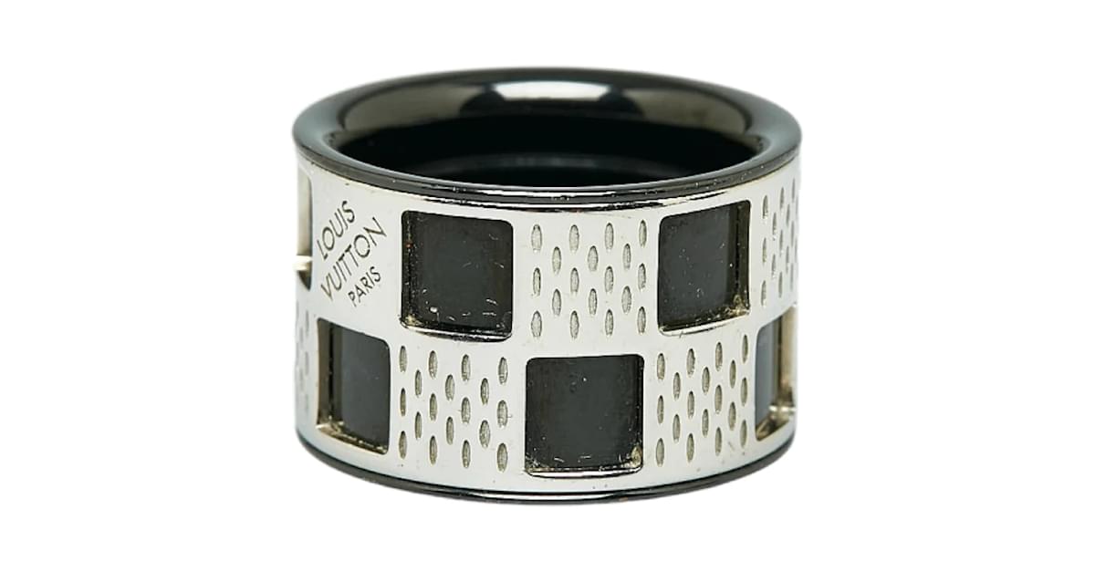Louis Vuitton Silver Damier Perfore Ring Black Silvery Metal ref.972632 -  Joli Closet