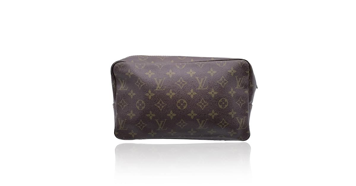 Louis Vuitton Vintage Cream Epi Leather Art Deco PM Clutch Bag