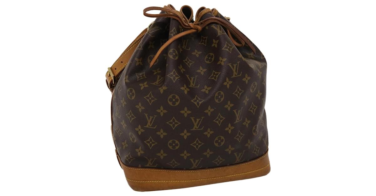 LOUIS VUITTON Monogram Noe Shoulder Bag M42224 LV Auth 41641 Cloth  ref.910993 - Joli Closet