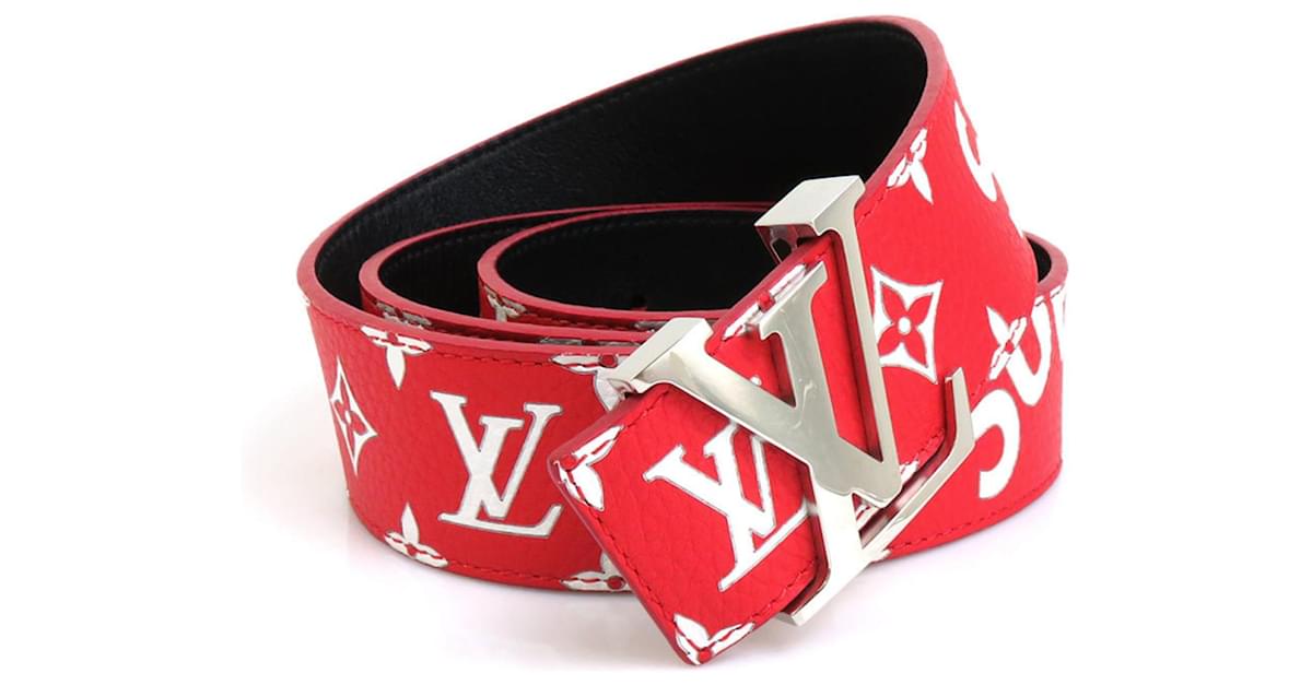 Louis Vuitton LV Initiales Red Leather ref.971661 - Joli Closet