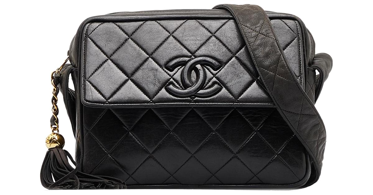 Chanel Black CC Matelasse Tassel Camera Bag Leather ref.1057283