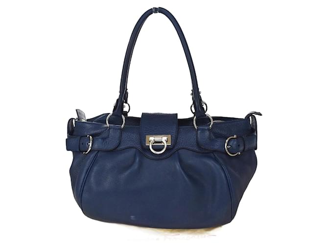 【SALVATORE FERRAGAMO】GANCINI HANDBAG Salvatore Ferragamo Gancini Hardware Metal Aluminum Handbag