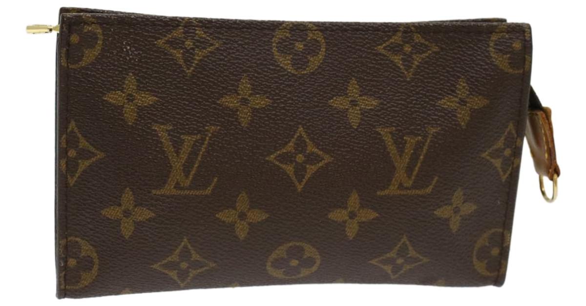 Louis Vuitton Monogram Bucket PM Pouch – LuxuryPromise