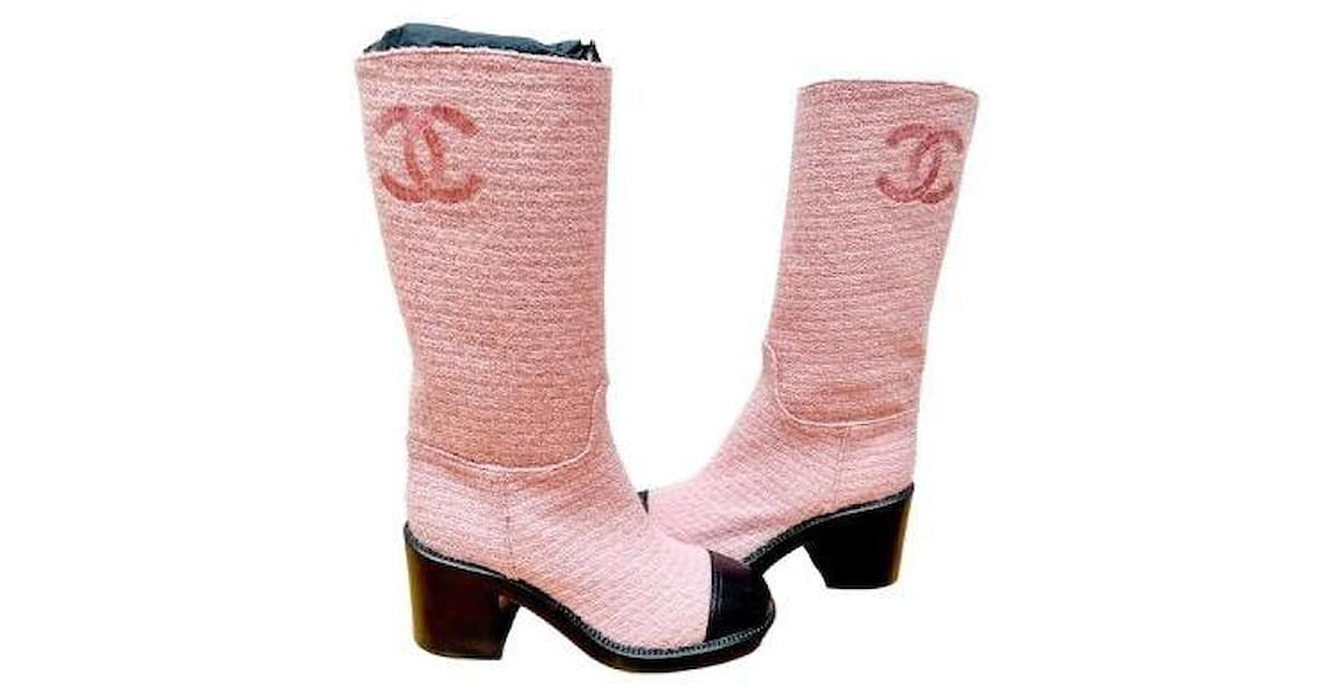 New 38,5 Pink Chanel CC Boots Tweed ref.981099 - Joli Closet