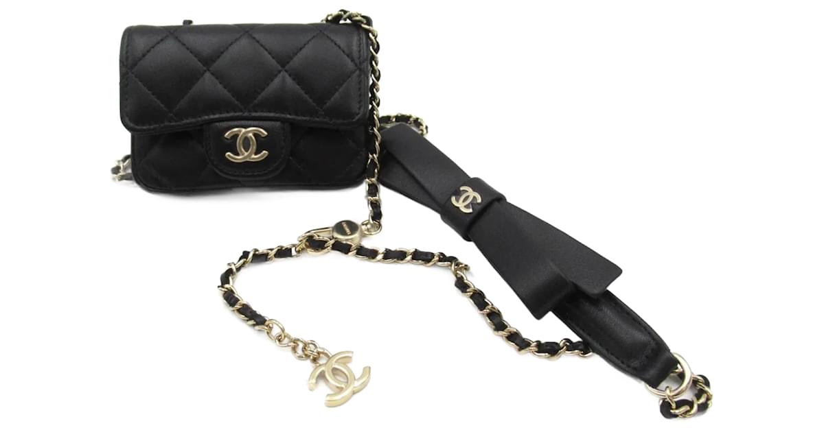 Chanel CC Quilted Leather Bow Chain Mini Flap Bag Black Lambskin ref.981544