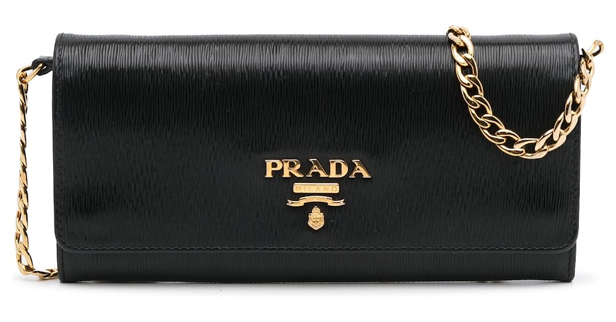 Prada vitello move wallet best sale on chain