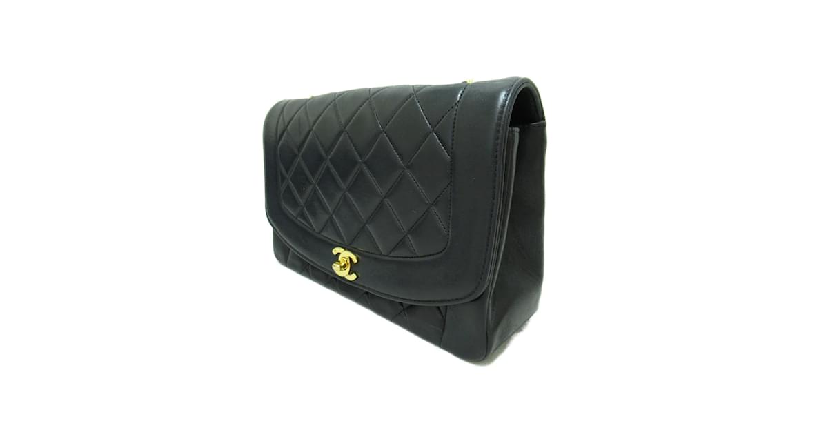 Chanel Diana Flap Crossbody Bag Black Leather Lambskin ref.997434 - Joli  Closet
