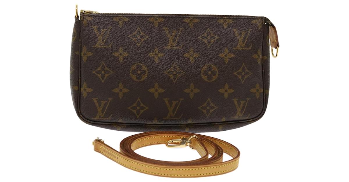 LOUIS VUITTON POCHETTE ACCESSOIRE VINTAGE