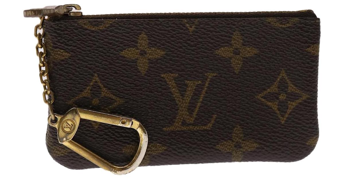 Louis Vuitton MONOGRAM Key pouch (M62650)