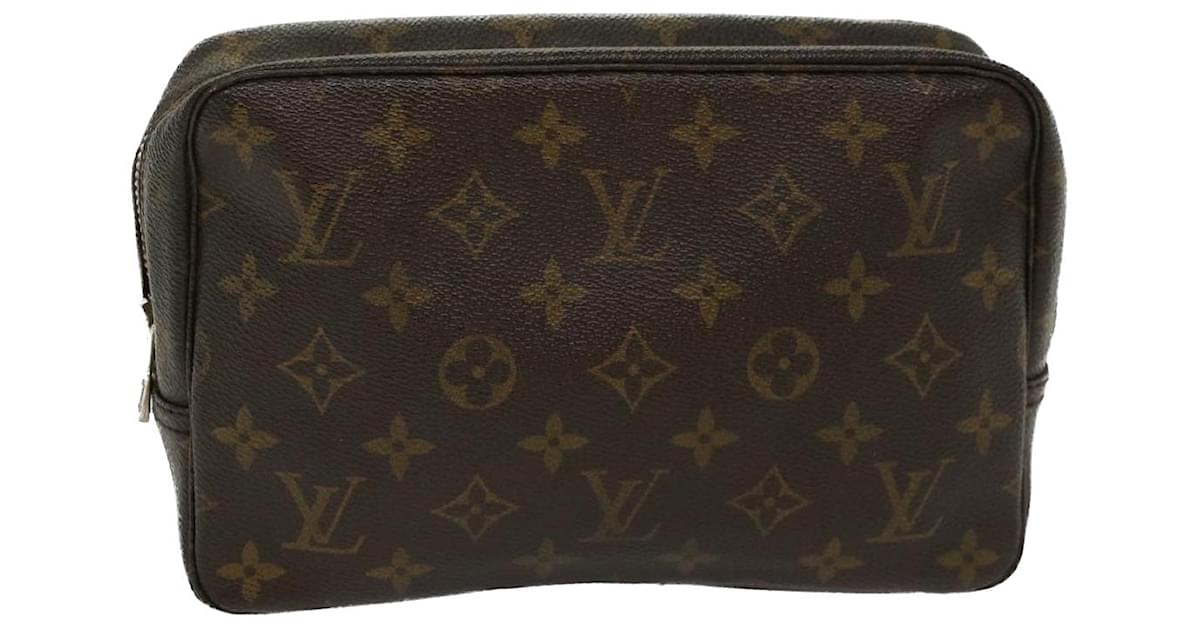 Louis Vuitton Monogram Trousse Toilette 23 Clutch Bag M47524 LV