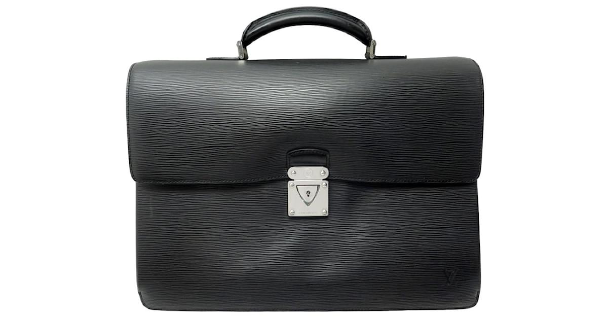 Louis Vuitton LOUS VUITTON BAG NEO ROBUSTO LEATHER TAIGA M32659 BRIEFCASE  Black ref.1010652 - Joli Closet