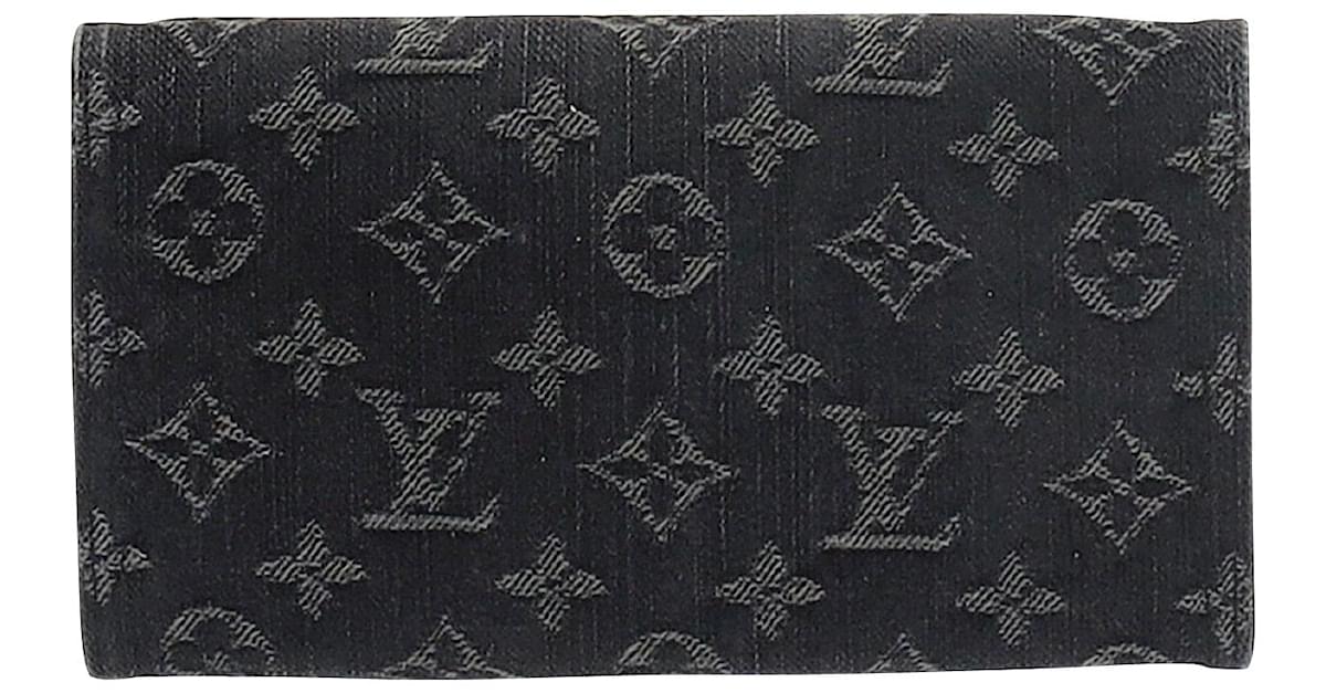 Louis Vuitton Portefeuille Amelia Black Leather Wallet (Pre-Owned)