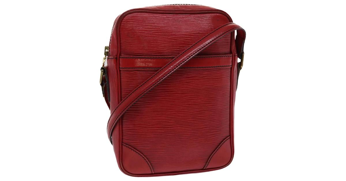 LOUIS VUITTON Epi Danube Shoulder Bag Red M45637 LV Auth ar6719