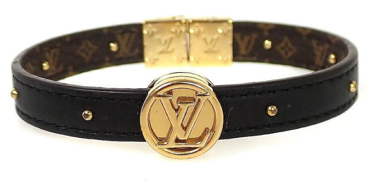 LOUIS VUITTON M6173E Monogram Bracelet LV circle reversible