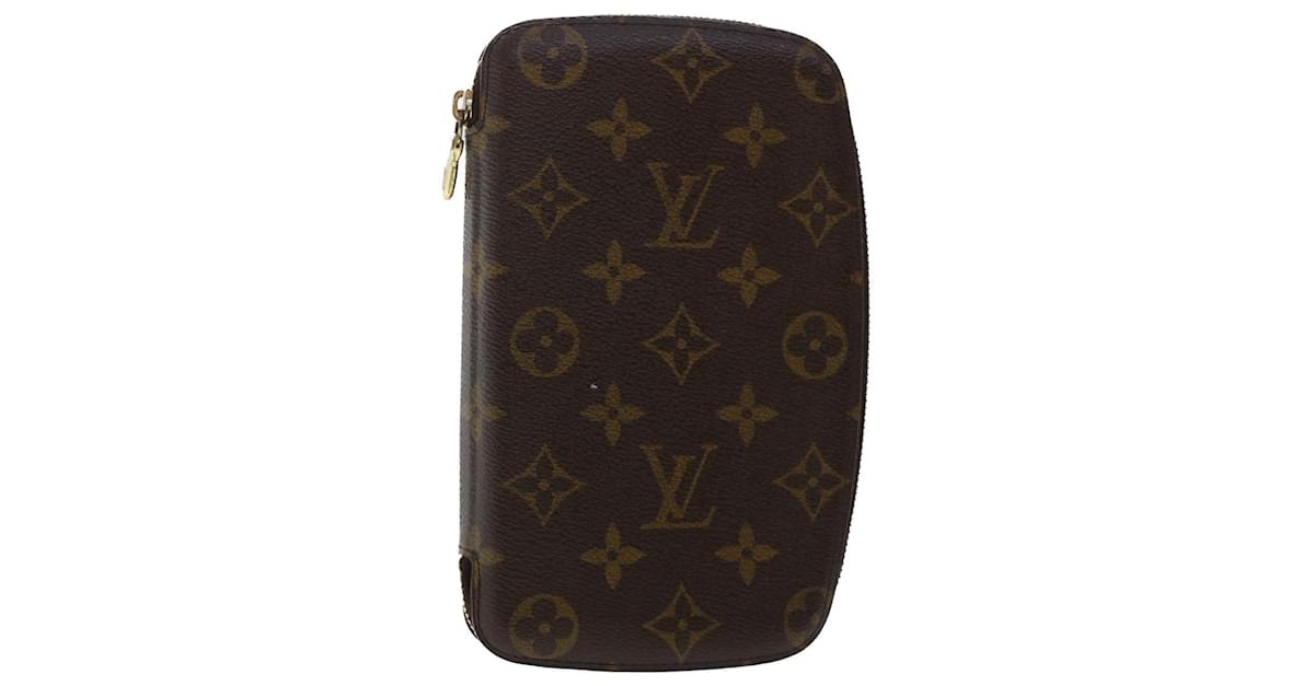 LOUIS VUITTON Monogram Poche Escapade Organizer Wallet 1280233