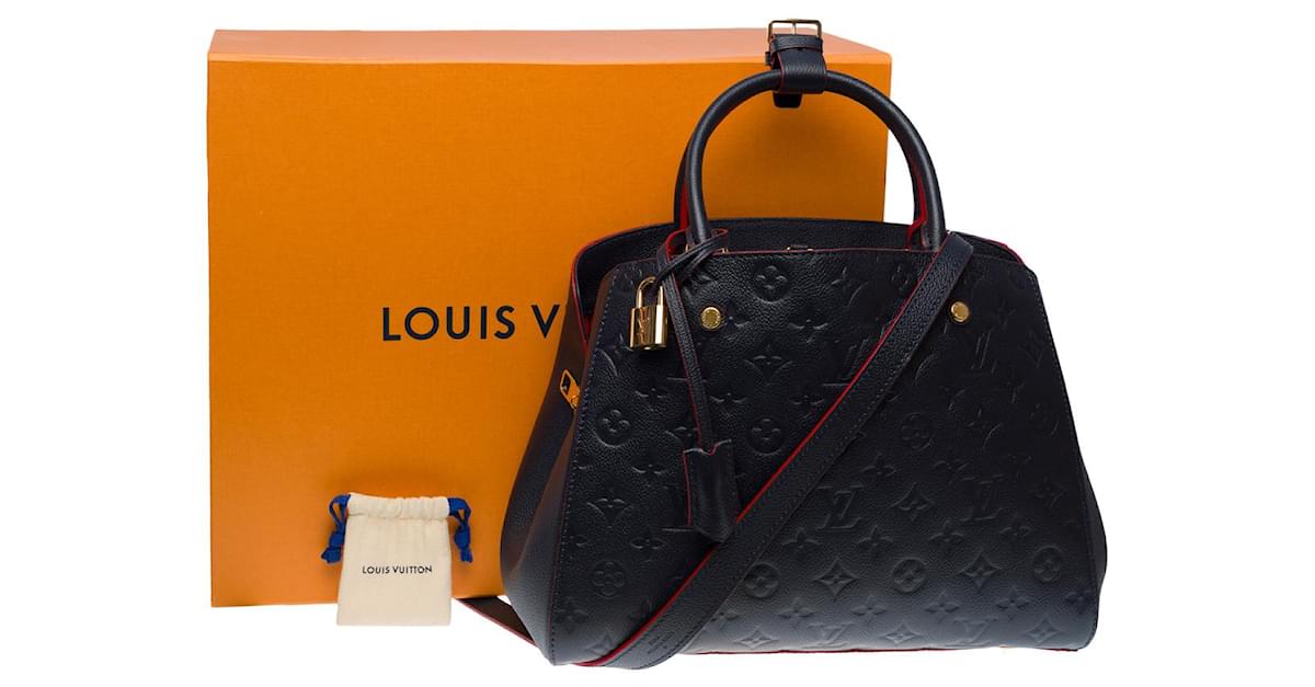 LOUIS VUITTON Montaigne Bag in Navy Blue Leather - 101388 ref