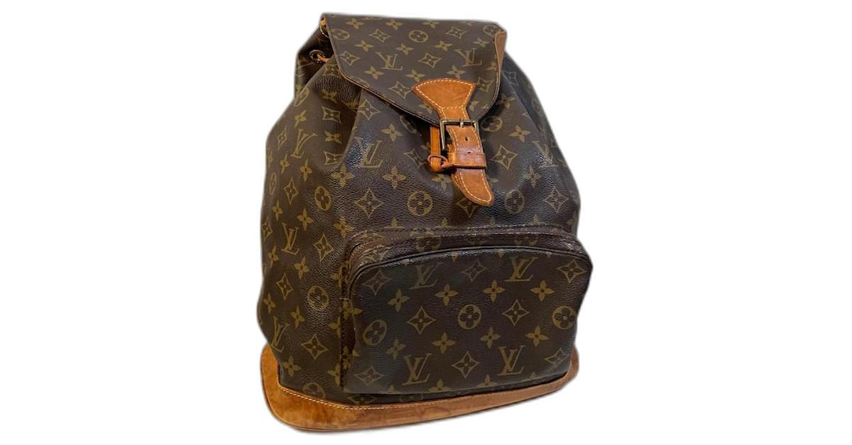 Pre-Owned Louis Vuitton Montsouris GM Monogram Backpack 