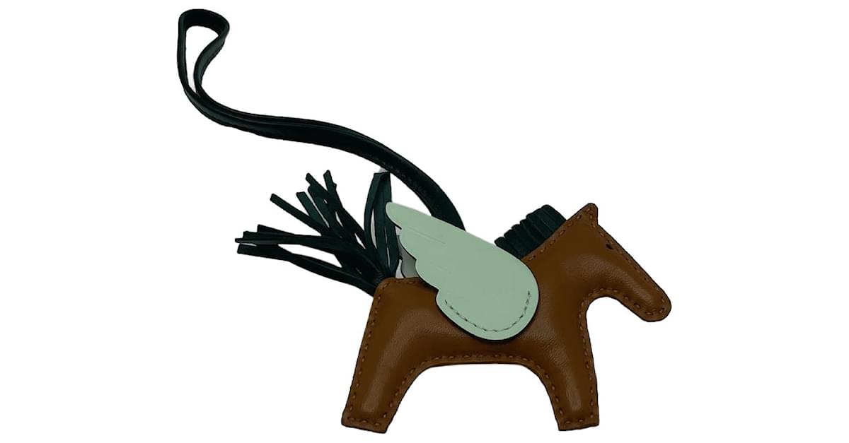HERMES Rodeo Pegase PM Craie/Gold/Vert Fizz Horse Bag Charm