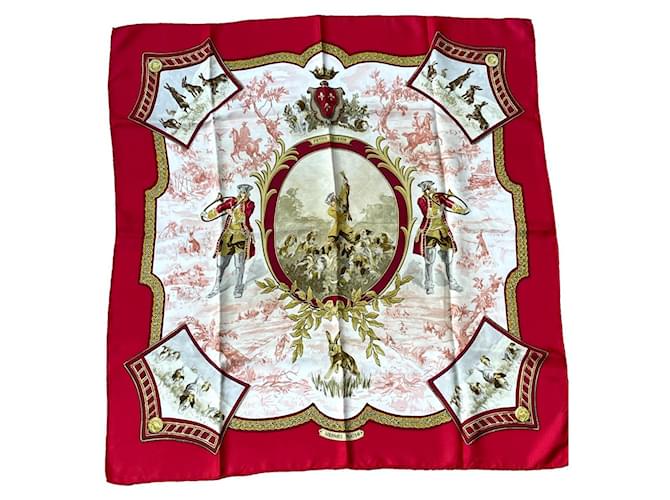 Foulard carré en soie à motifs noir et doré pour femme - Mon Beau Béret