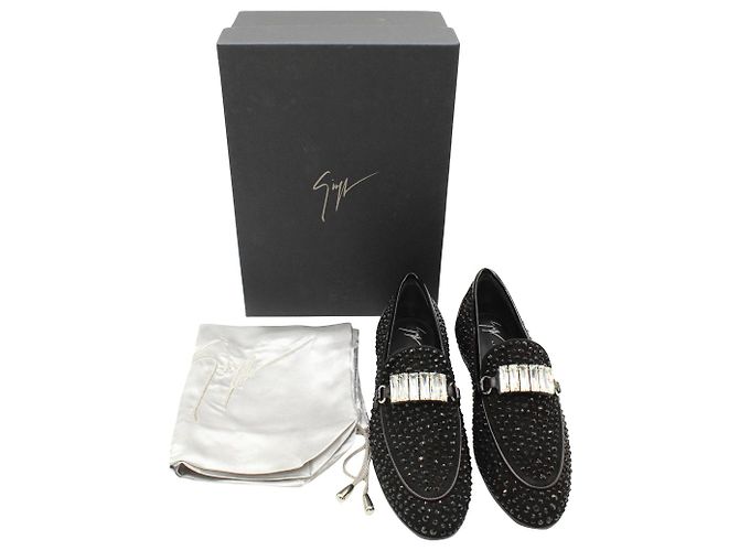 Giuseppe Zanotti black suede loafer. Comes with box and dust bag. Giuseppe Zanotti | Shoes | Giuseppe Zanotti Black Suede  main image 3