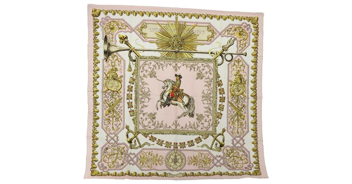 Hermès HERMES CARRE 90 LVDOVICVS MAGNVS Scarf Silk Pink Auth 51901