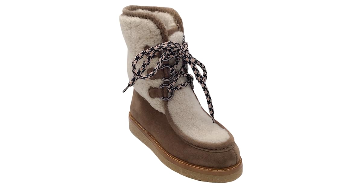 Autre Marque Aquatalia Taupe Ivory Suede and Shearling Lace Up Boots Brown ref.1057018