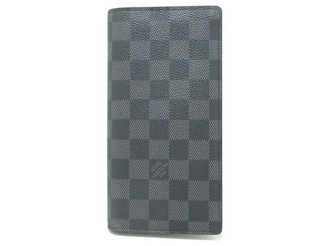 Louis Brazza Louis Vuitton Brazza Black Leather ref.1057801 - Joli Closet