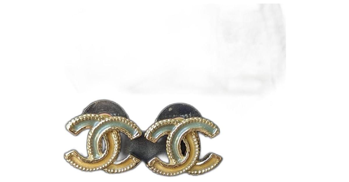 Chanel CC B14S Logo Crystal GHW Coco Mark Classic Earrings Box Golden Metal  ref.611294 - Joli Closet