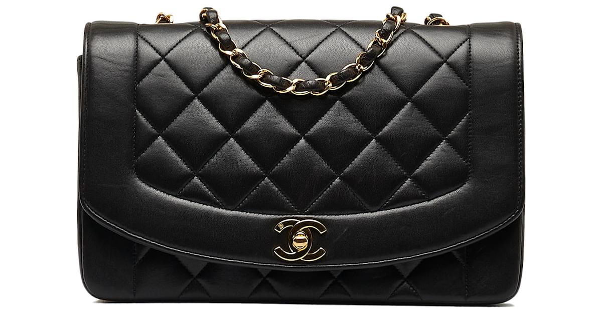 Chanel Black Medium Lambskin Diana Flap Leather ref.1061296 - Joli