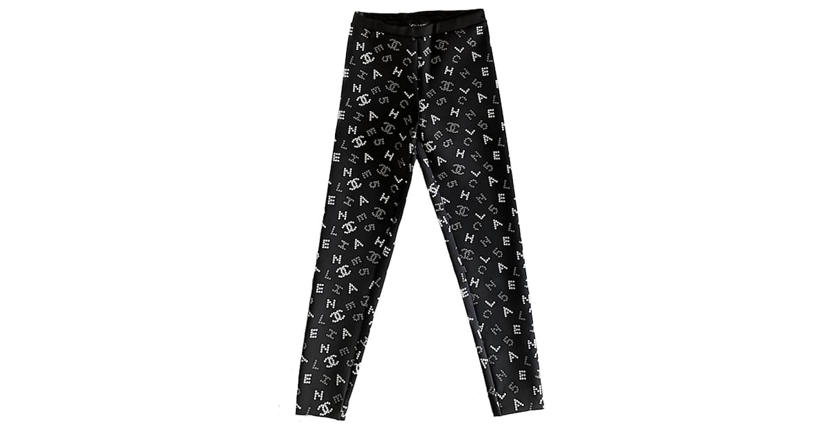 Pre-owned Chanel Leggings In Black