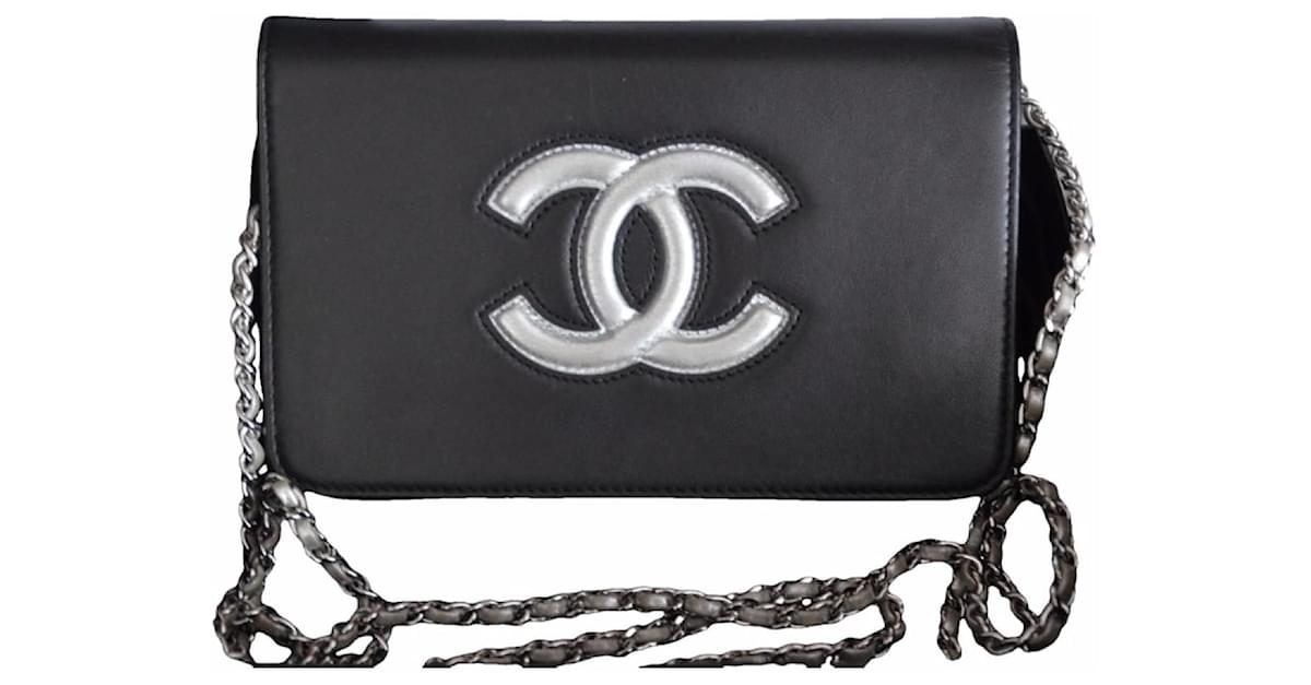 Chanel WOC Wallet on Chain CC Logo Bag Black Silvery Silver hardware  Leather ref.1072172 - Joli Closet