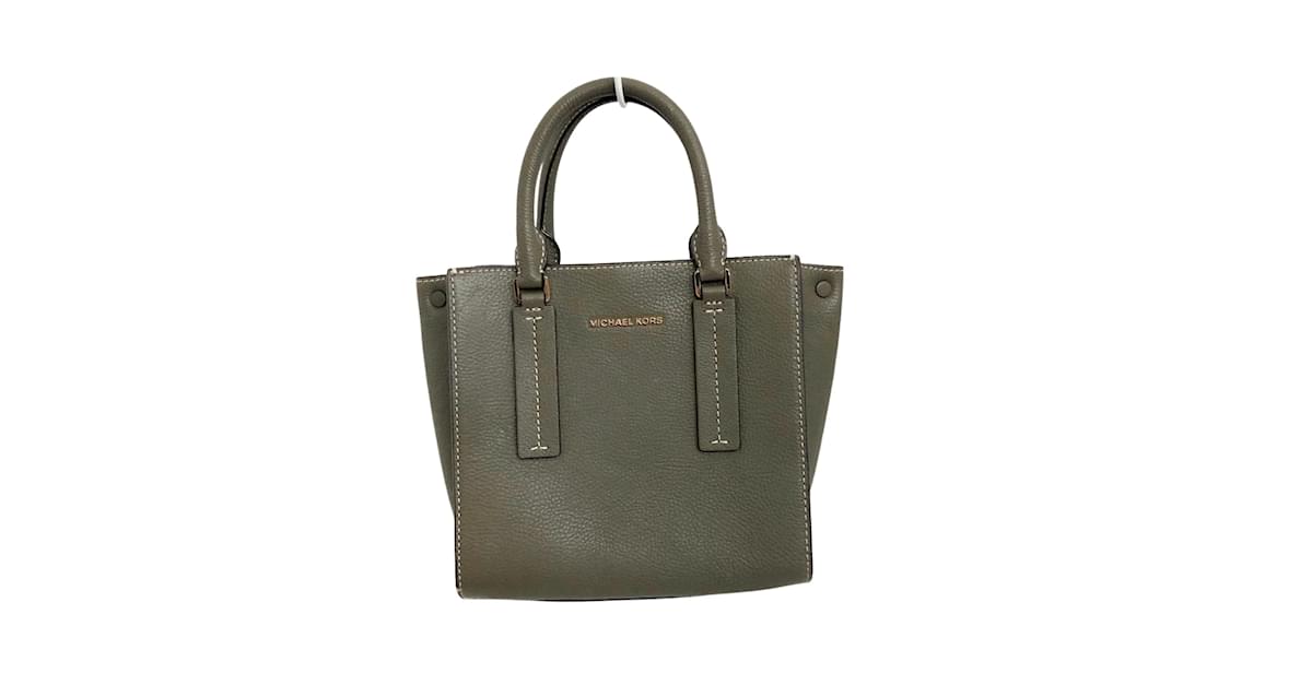 Alessa small pebbled outlet leather satchel