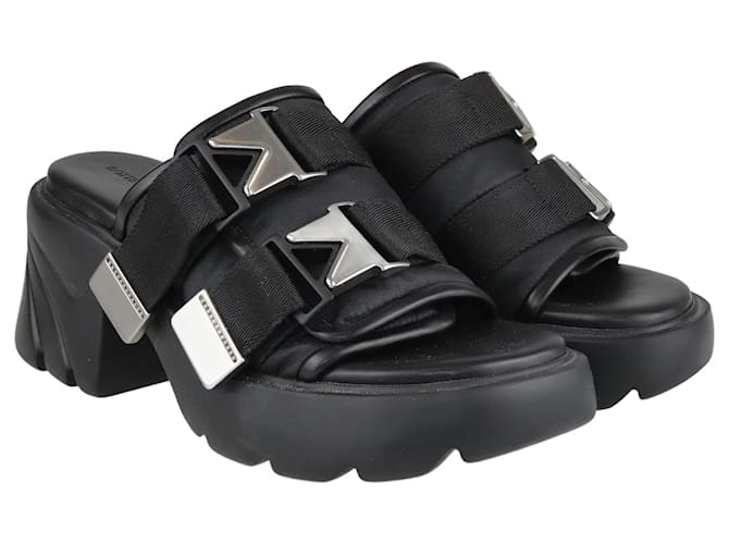 Bottega Veneta Black Flash Sandals Cloth ref.1105895 - Joli
