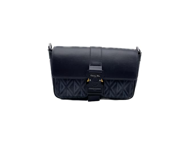 Christian Dior DIOR HOMME Bags T. leather Black ref.1112183